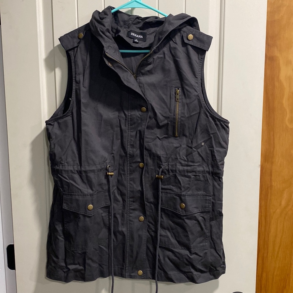 Brand New Zenana XL Zip Up Vest